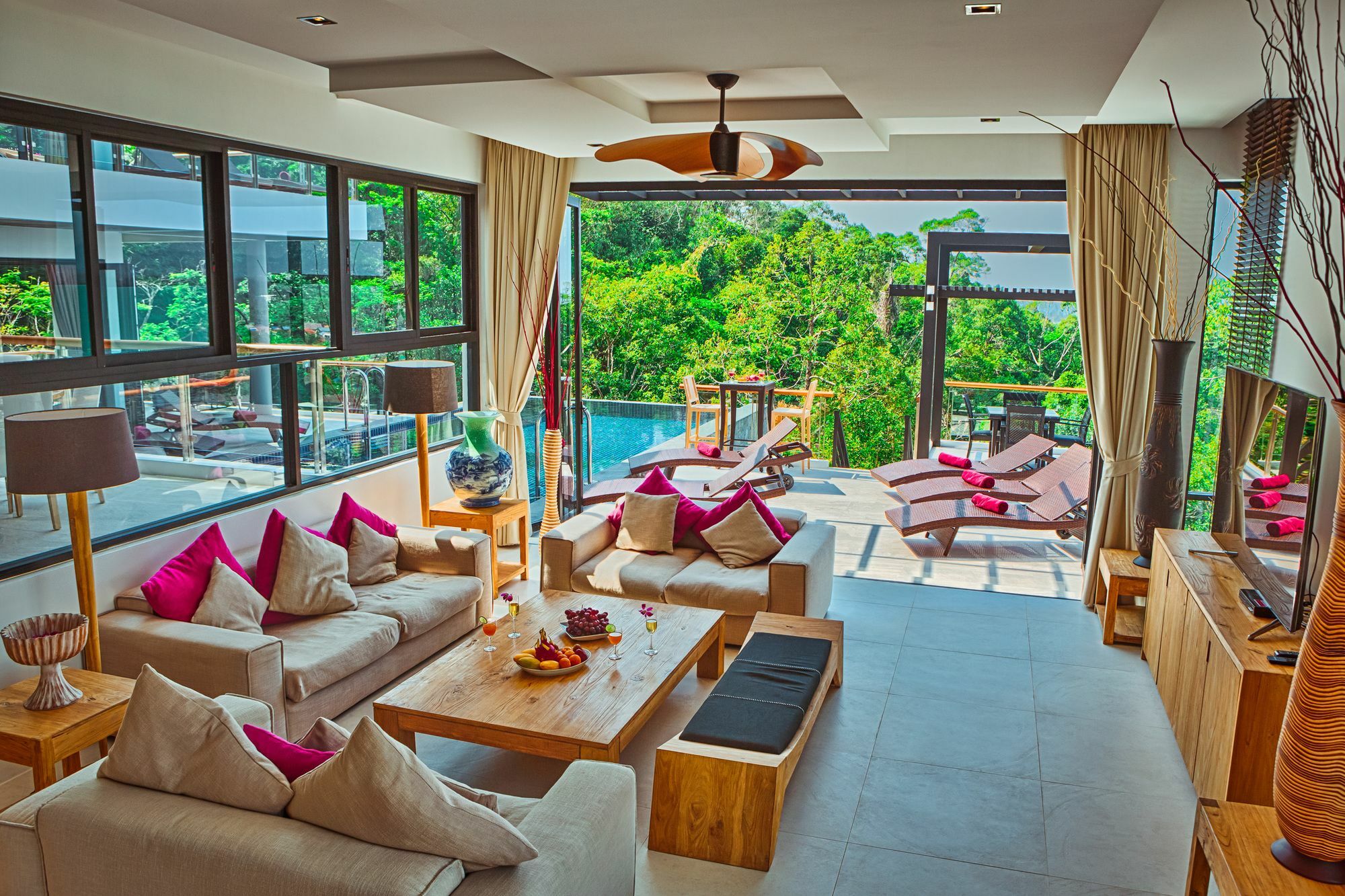 Fully Serviced Grand Villa Luxury Time Phuket Pantai Bang Tao Bagian luar foto