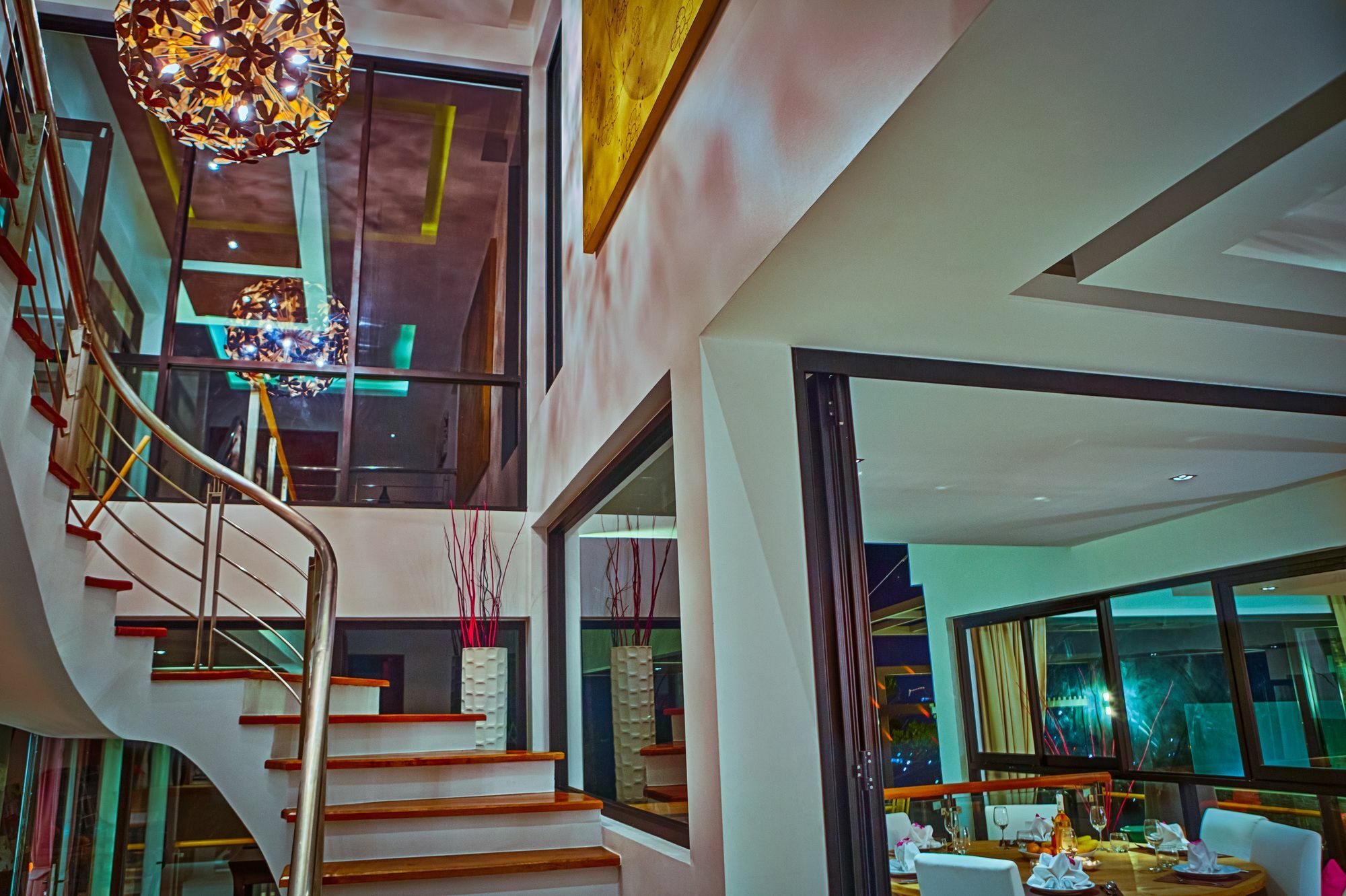 Fully Serviced Grand Villa Luxury Time Phuket Pantai Bang Tao Bagian luar foto